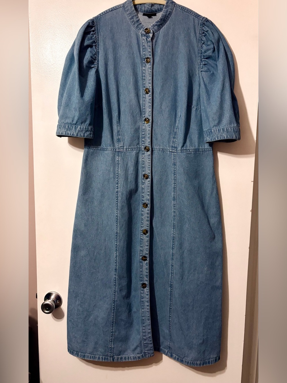 Who What Wear Light Blue Denim Button-Front Midi Dress